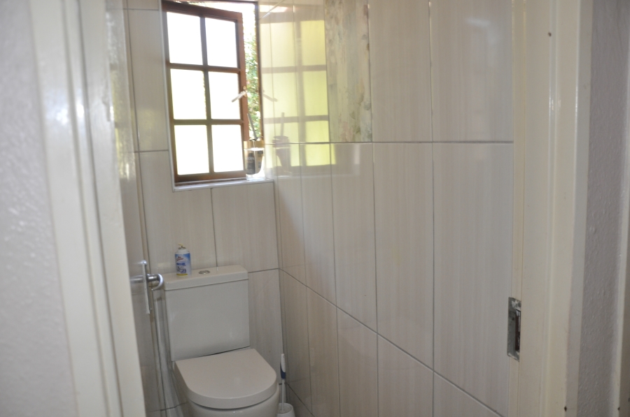 3 Bedroom Property for Sale in Vorna Valley Gauteng
