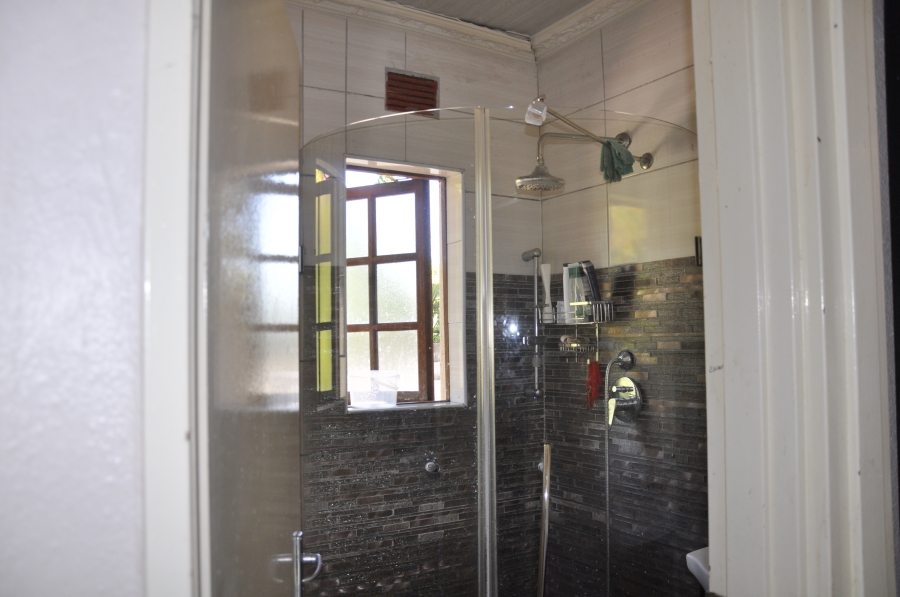 3 Bedroom Property for Sale in Vorna Valley Gauteng