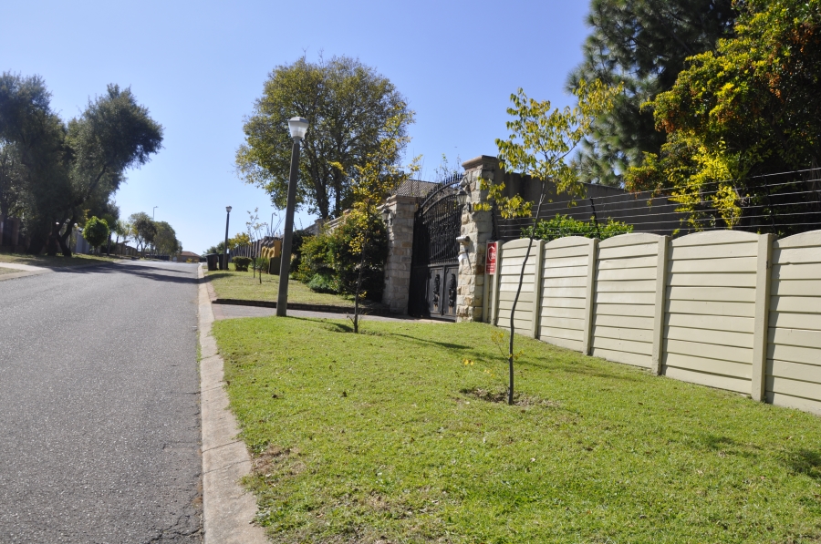 3 Bedroom Property for Sale in Vorna Valley Gauteng