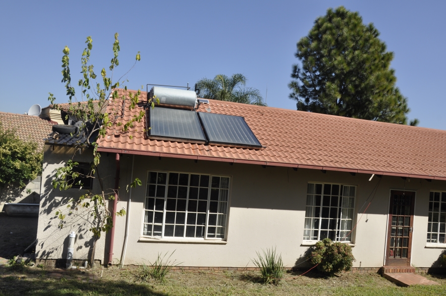 3 Bedroom Property for Sale in Vorna Valley Gauteng