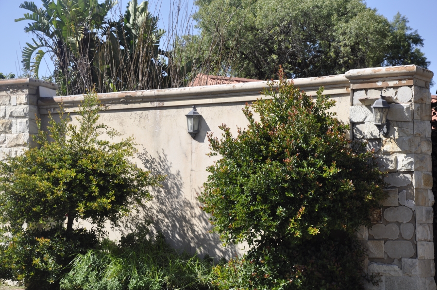3 Bedroom Property for Sale in Vorna Valley Gauteng