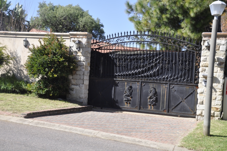 3 Bedroom Property for Sale in Vorna Valley Gauteng