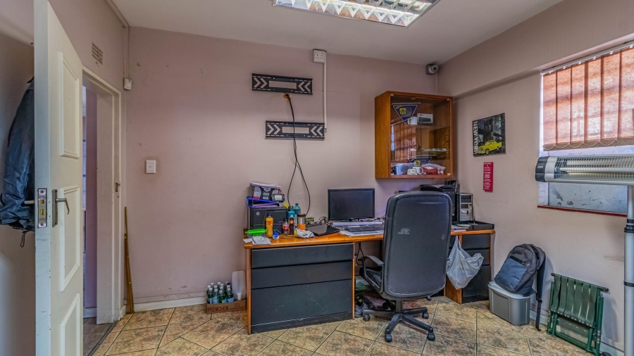Commercial Property for Sale in Booysens Gauteng