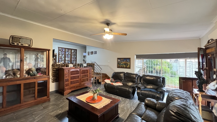 3 Bedroom Property for Sale in Witpoortjie Gauteng