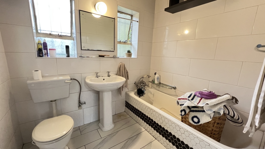 3 Bedroom Property for Sale in Witpoortjie Gauteng