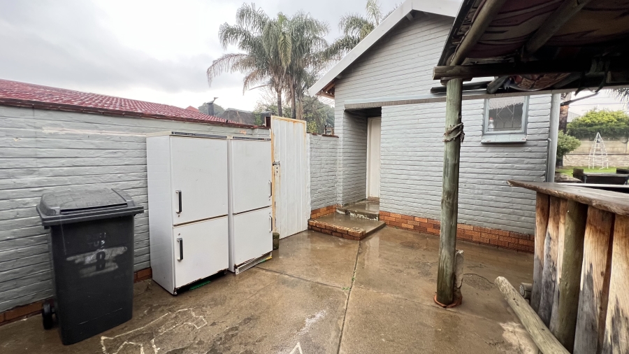 3 Bedroom Property for Sale in Witpoortjie Gauteng
