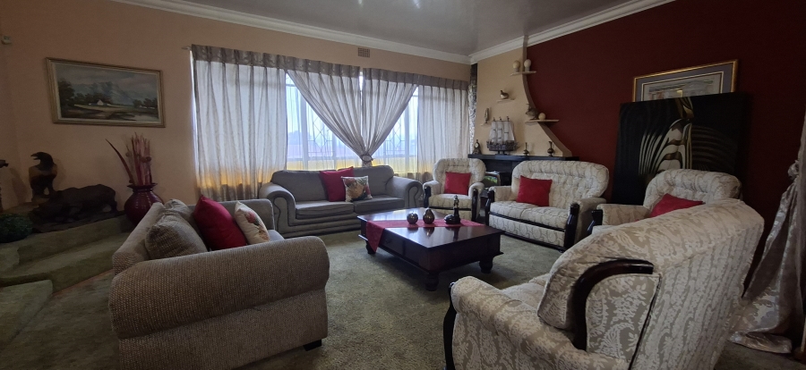 4 Bedroom Property for Sale in Quellerie Park Gauteng