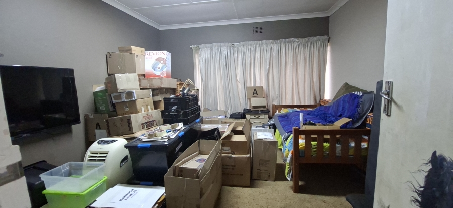 4 Bedroom Property for Sale in Quellerie Park Gauteng