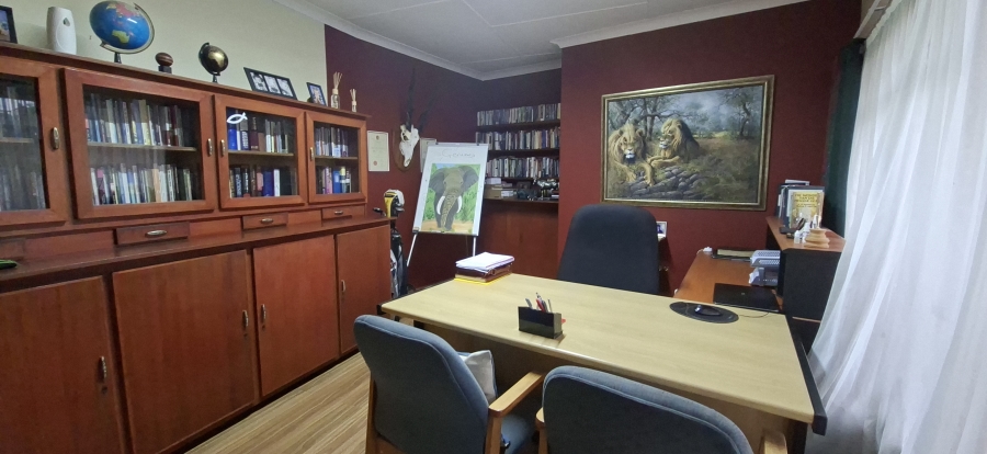 4 Bedroom Property for Sale in Quellerie Park Gauteng