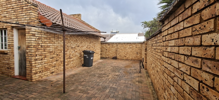 3 Bedroom Property for Sale in Krugersdorp North Gauteng