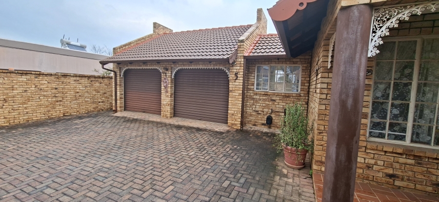 3 Bedroom Property for Sale in Krugersdorp North Gauteng