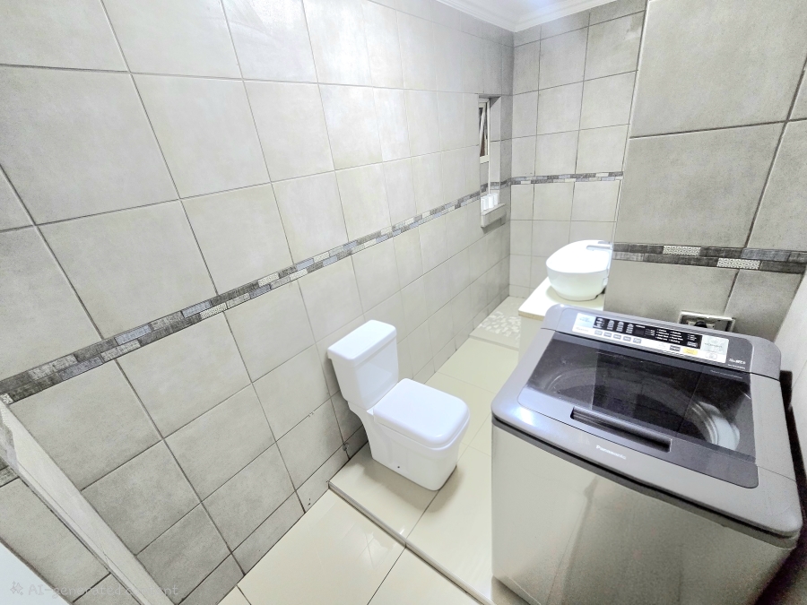 4 Bedroom Property for Sale in Halfway Gardens Gauteng
