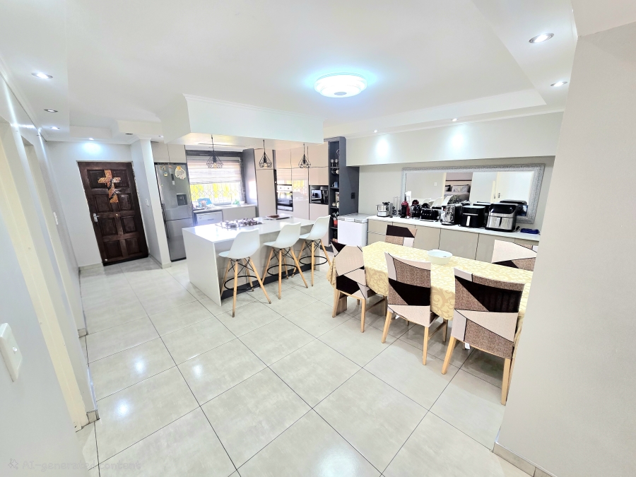 4 Bedroom Property for Sale in Halfway Gardens Gauteng