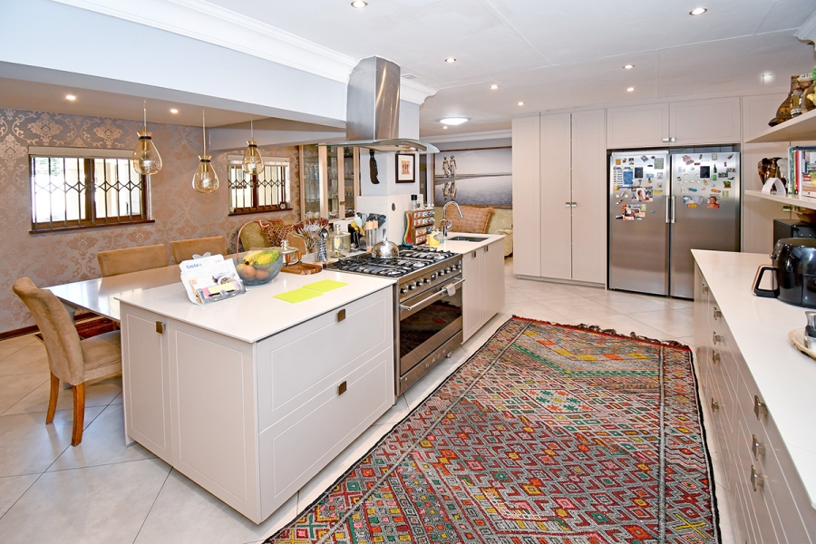 5 Bedroom Property for Sale in Rivonia Gauteng