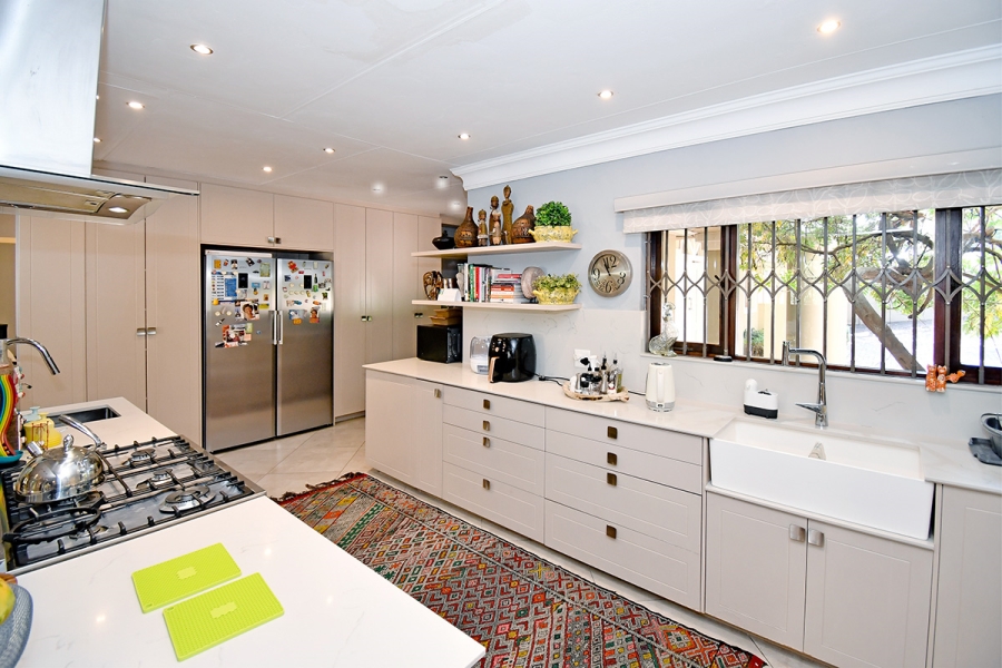 5 Bedroom Property for Sale in Rivonia Gauteng