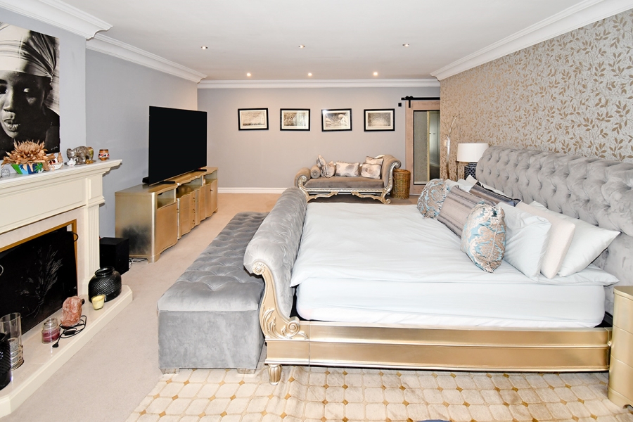 5 Bedroom Property for Sale in Rivonia Gauteng