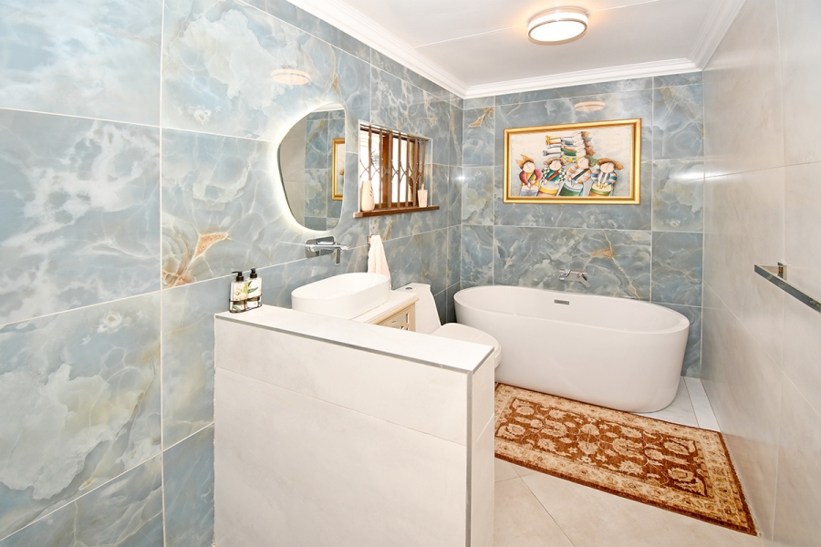 5 Bedroom Property for Sale in Rivonia Gauteng