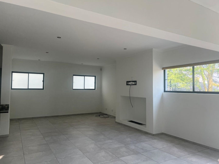 3 Bedroom Property for Sale in Edenburg Gauteng