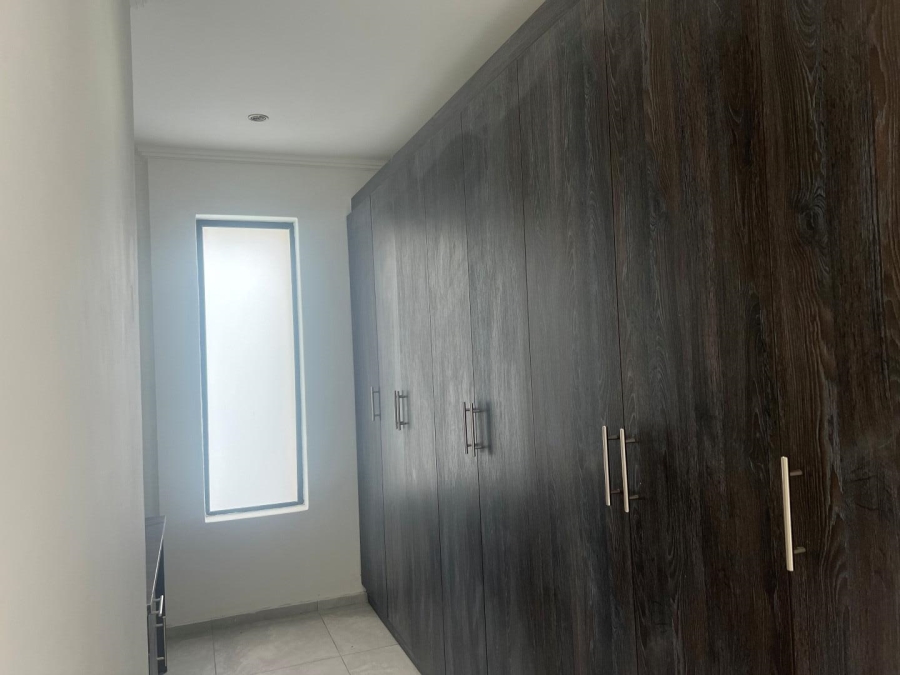 3 Bedroom Property for Sale in Edenburg Gauteng