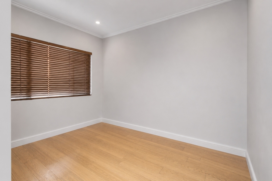 2 Bedroom Property for Sale in Morningside Gauteng
