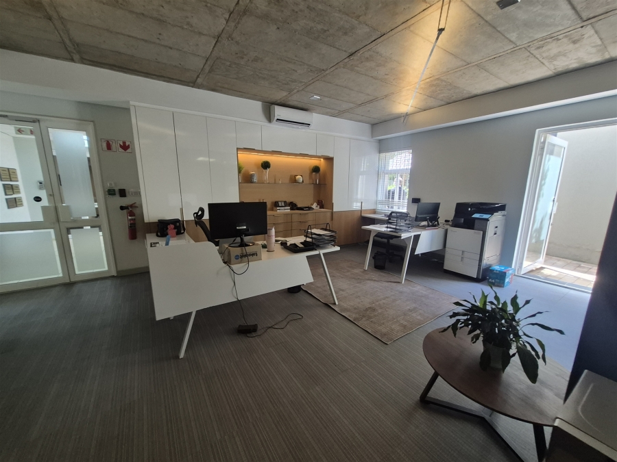 To Let Commercial Property for Rent in Hyde Park Gauteng