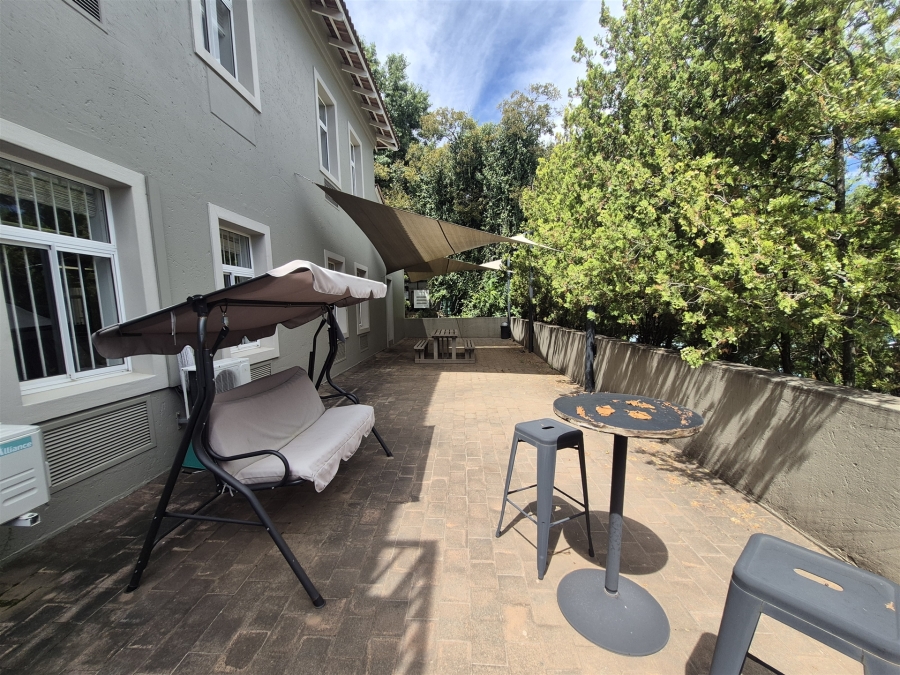 To Let Commercial Property for Rent in Hyde Park Gauteng