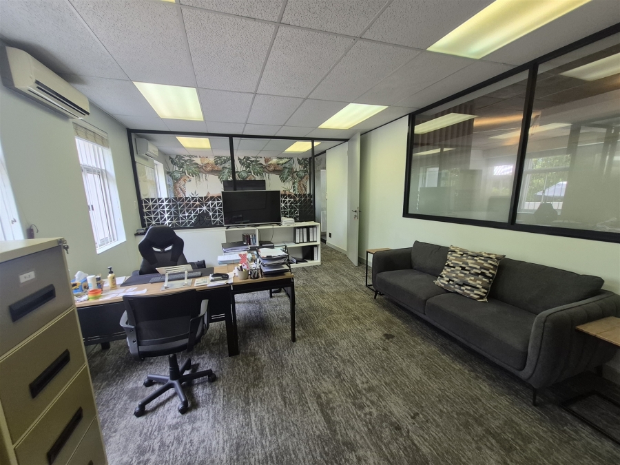 To Let Commercial Property for Rent in Hyde Park Gauteng