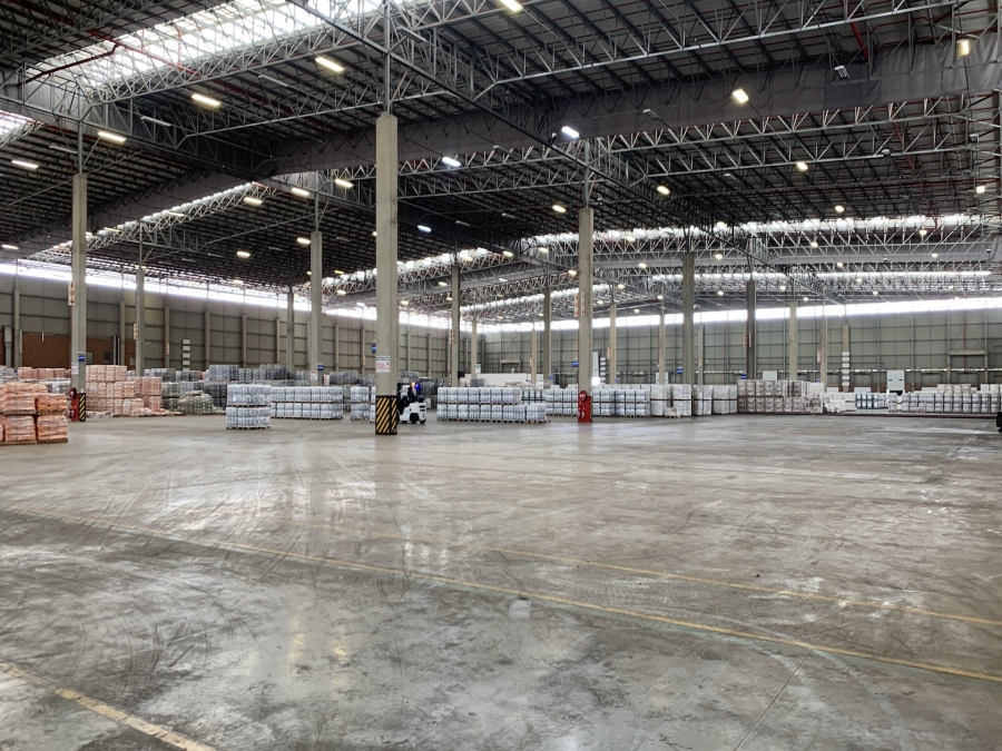 Commercial Property for Sale in Gosforth Park Gauteng