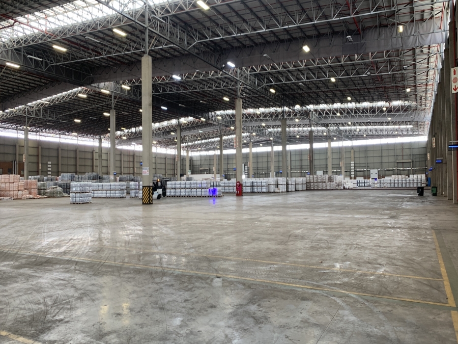 Commercial Property for Sale in Gosforth Park Gauteng