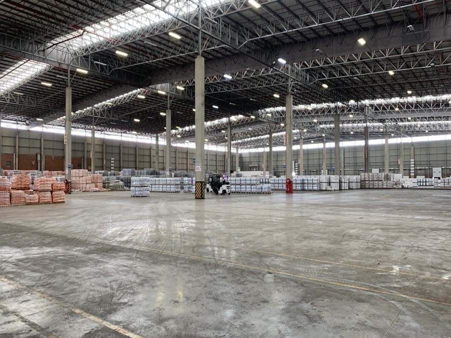 Commercial Property for Sale in Gosforth Park Gauteng