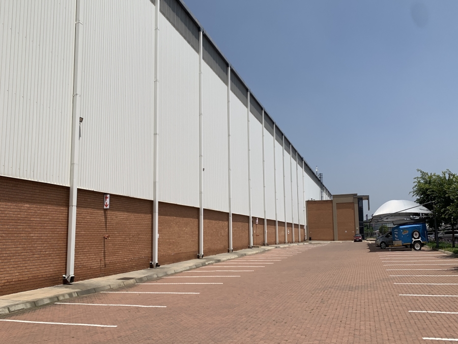 Commercial Property for Sale in Gosforth Park Gauteng