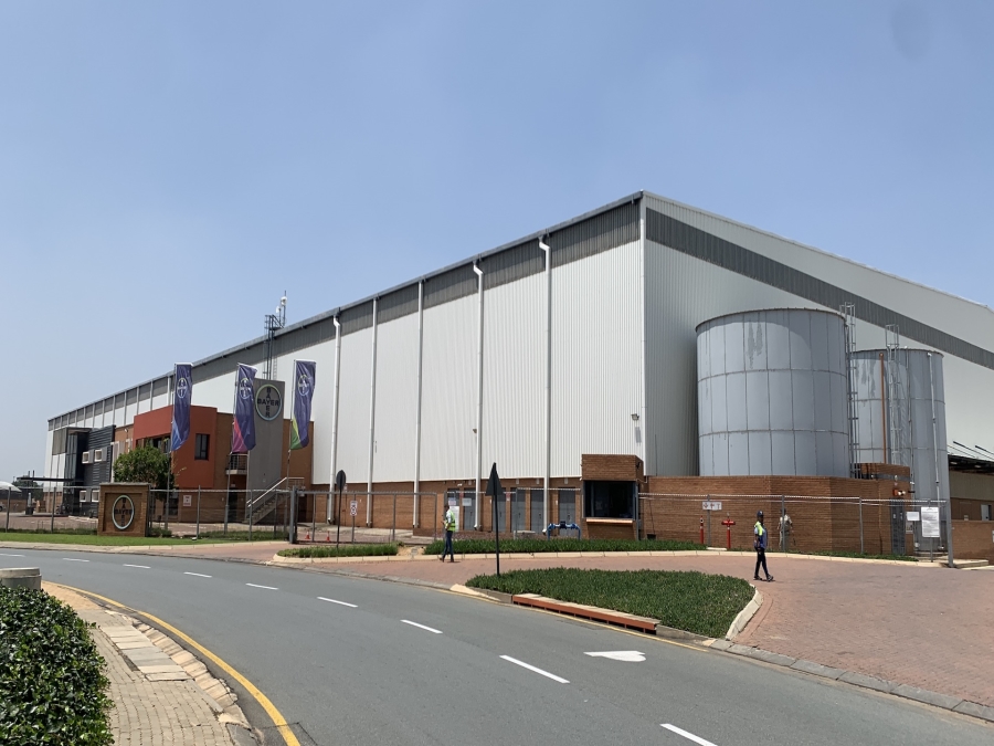 Commercial Property for Sale in Gosforth Park Gauteng