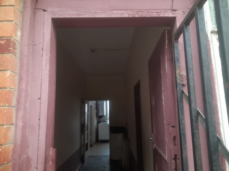 20 Bedroom Property for Sale in Lorentzville Gauteng