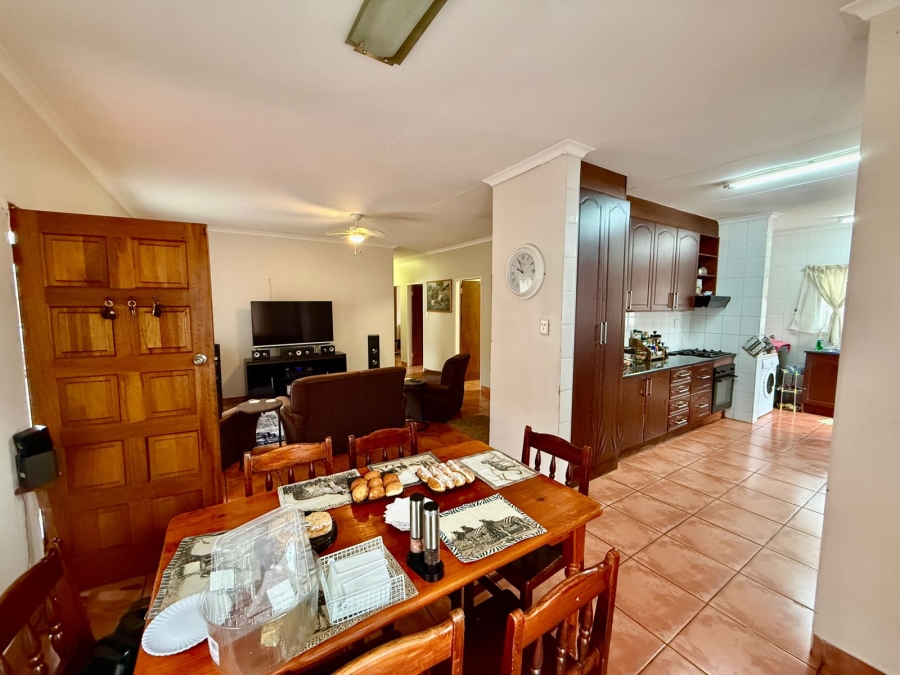 4 Bedroom Property for Sale in Pretoria Gardens Gauteng