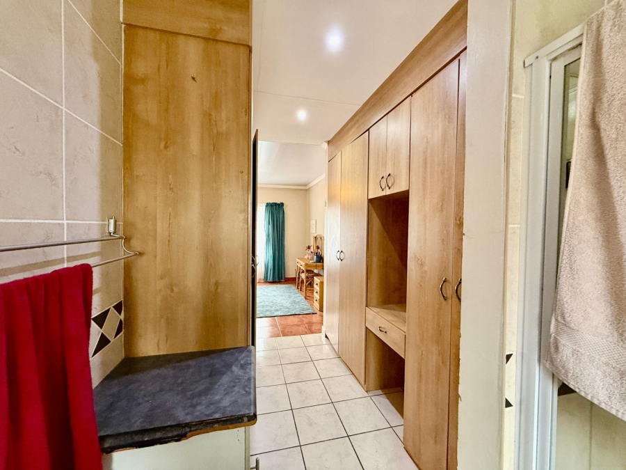 4 Bedroom Property for Sale in Pretoria Gardens Gauteng
