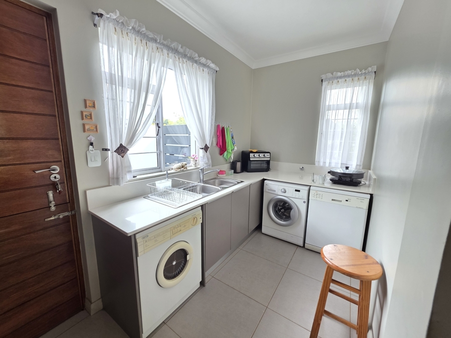 3 Bedroom Property for Sale in Waterkloof Ridge Gauteng