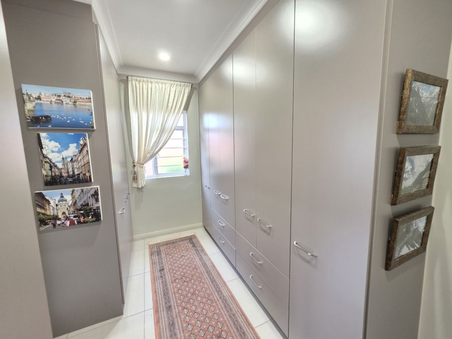 3 Bedroom Property for Sale in Waterkloof Ridge Gauteng