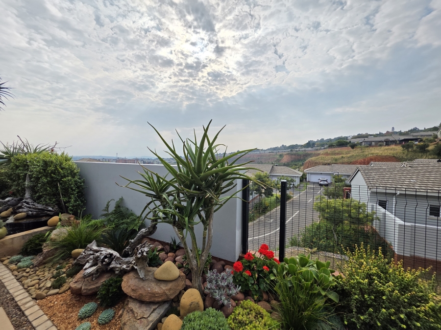 3 Bedroom Property for Sale in Waterkloof Ridge Gauteng