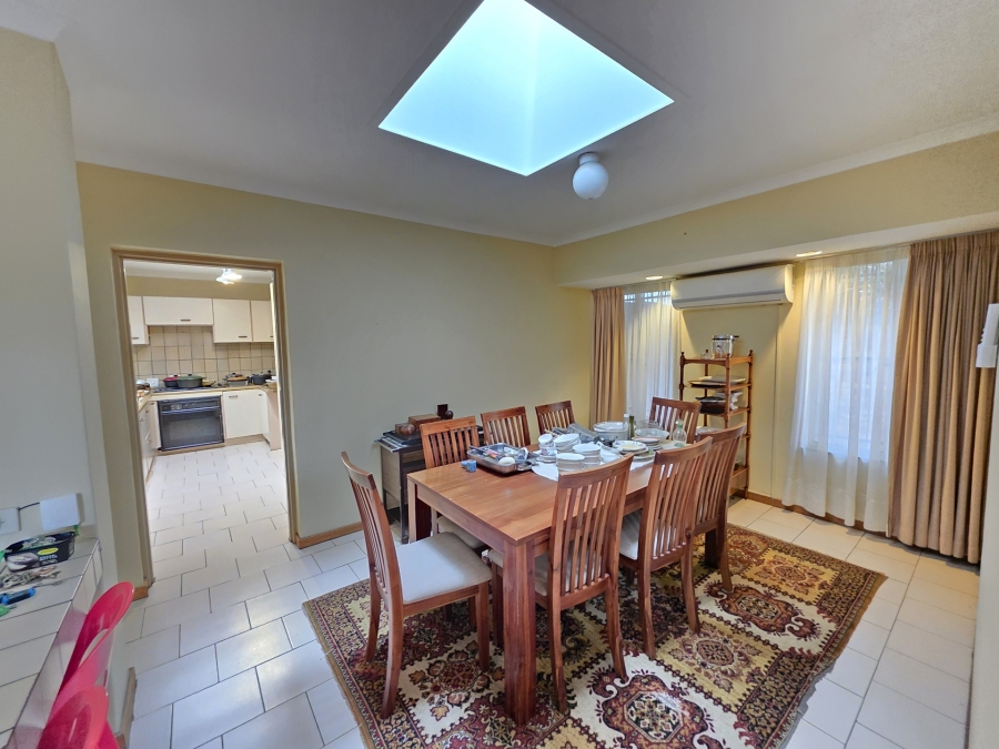 3 Bedroom Property for Sale in Nieuw Muckleneuk Gauteng