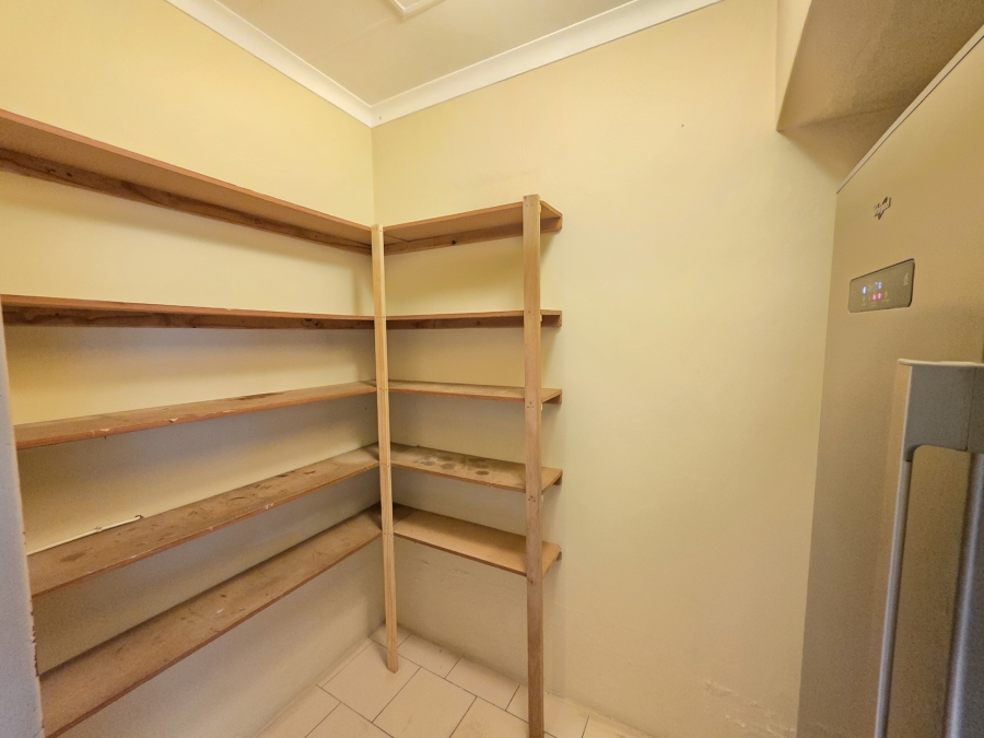 3 Bedroom Property for Sale in Nieuw Muckleneuk Gauteng