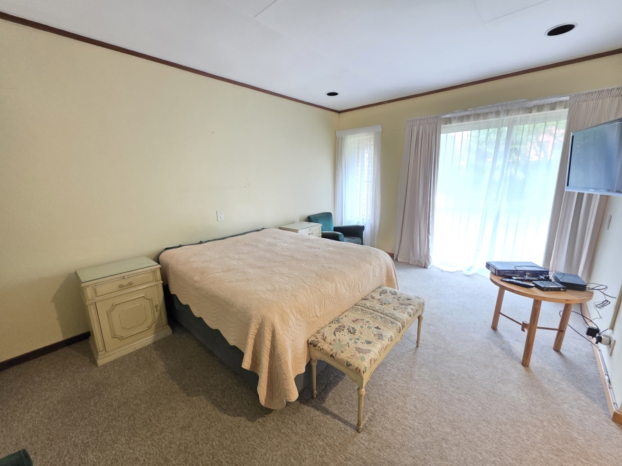 3 Bedroom Property for Sale in Nieuw Muckleneuk Gauteng