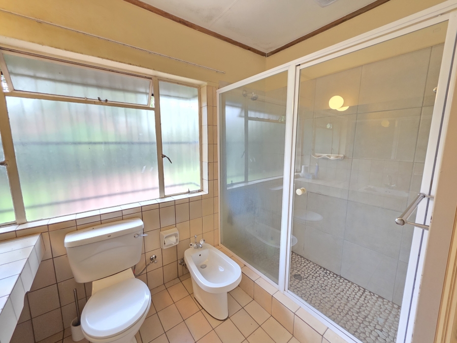 3 Bedroom Property for Sale in Nieuw Muckleneuk Gauteng
