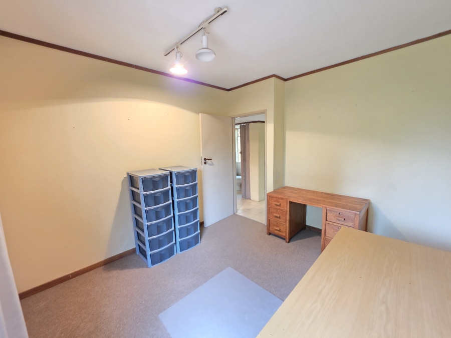 3 Bedroom Property for Sale in Nieuw Muckleneuk Gauteng
