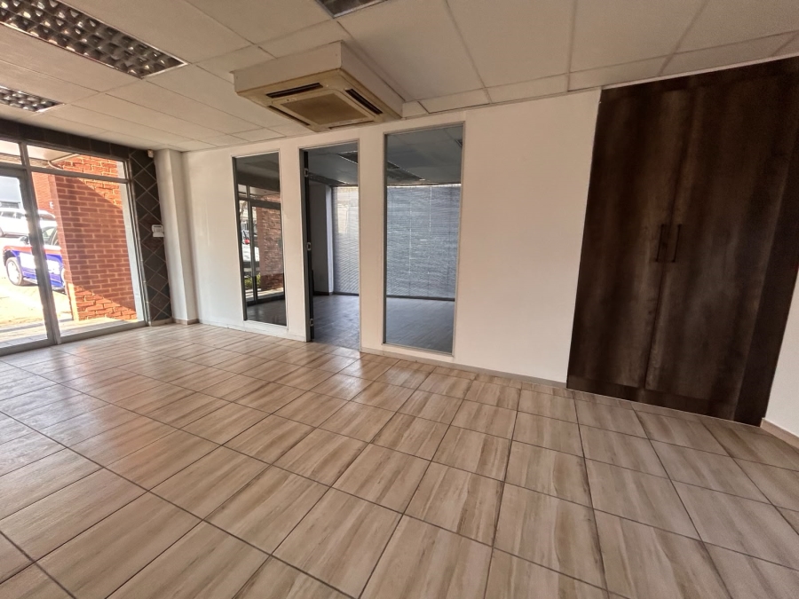 To Let Commercial Property for Rent in Route 21 Business Park Gauteng