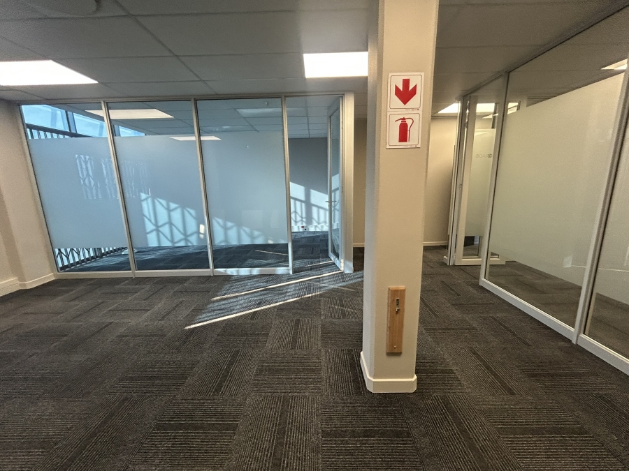 To Let Commercial Property for Rent in Louwlardia Gauteng
