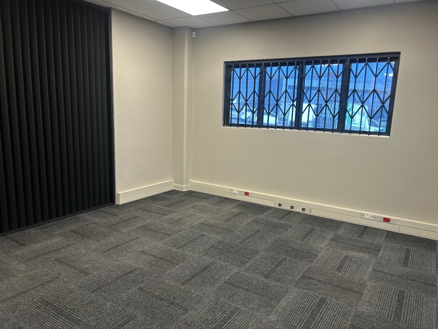 To Let Commercial Property for Rent in Louwlardia Gauteng