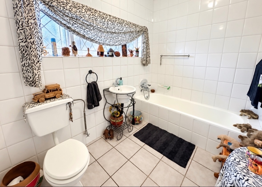 3 Bedroom Property for Sale in Parkrand Gauteng