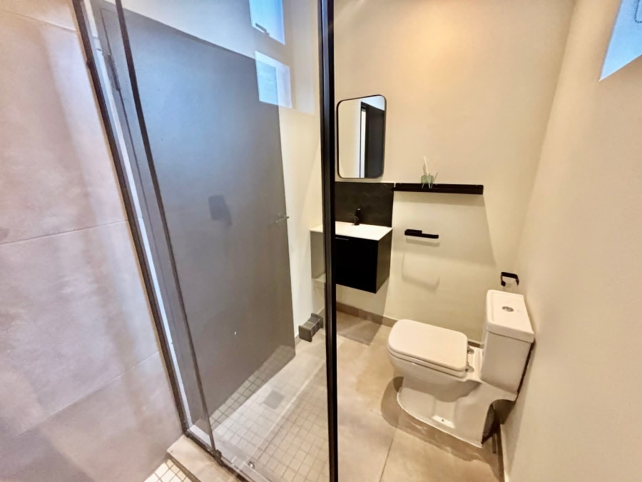 To Let 2 Bedroom Property for Rent in Sandton Central Gauteng