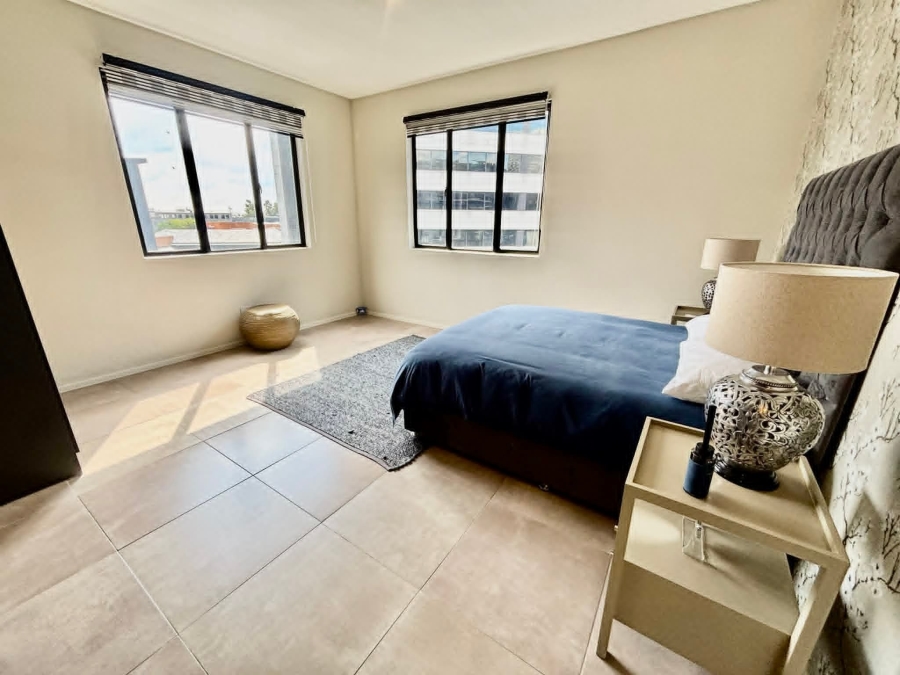 To Let 2 Bedroom Property for Rent in Sandown Gauteng