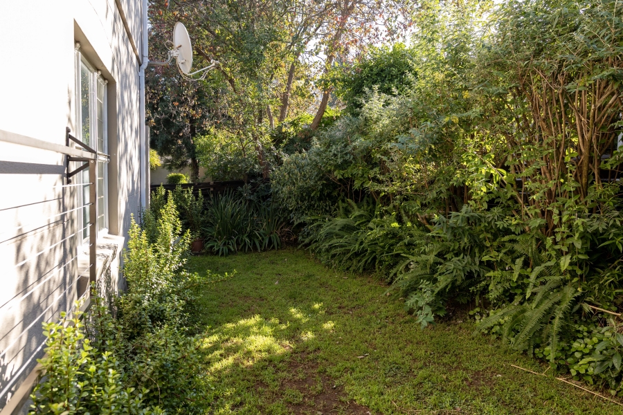 2 Bedroom Property for Sale in Douglasdale Gauteng
